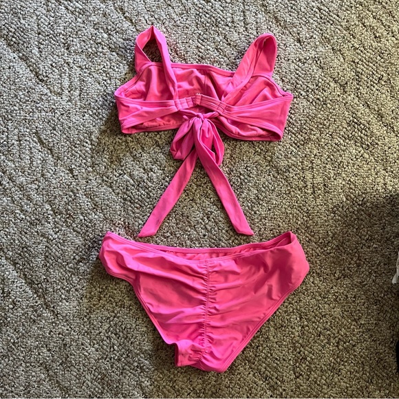 Pink bikini set, size Large - Picture 2 of 2